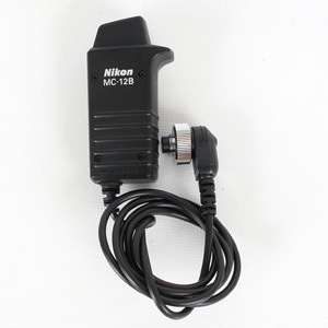 Nikon MC-12B Remote Cord (MD4/12/15/N2020/N2000/N8008/N70/F4S)