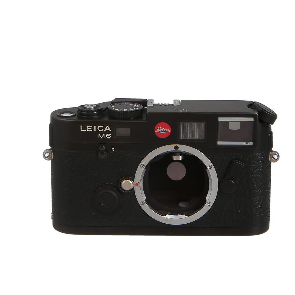 Leica M6 TTL (0.85X Finder/35-135mm) 35mm Rangefinder Camera Body, Black Chrome (10436)