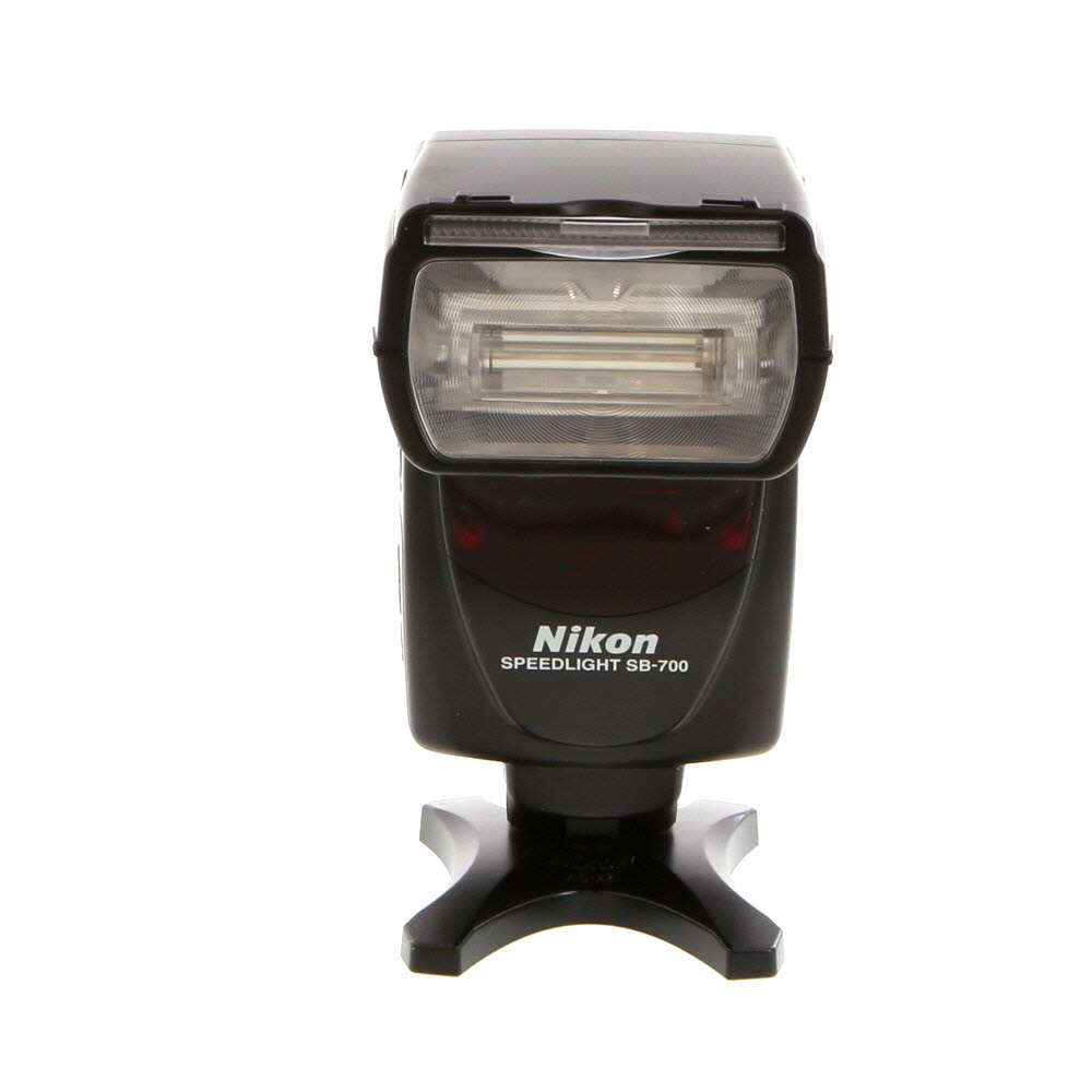 Nikon SB-700 Speedlight Flash [GN28M] | Bounce, Zoom