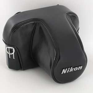 Nikon CH-1 Eveready Case, Black, for Nikon F2 using DE-1, DP-1, DP-2 Finder (F2, F2S, Photomic)