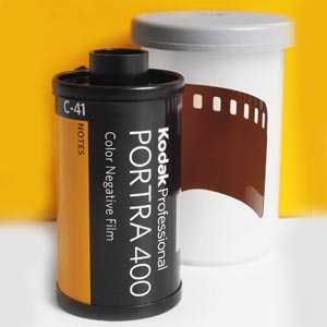 Kodak Portra 400 135-36 (ISO 400) 35mm Color Negative Film, Expiration Date 09/2028