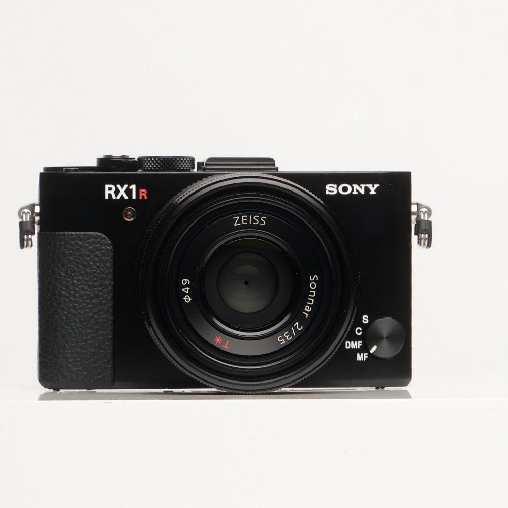 Sony Cyber-Shot DSC-RX1R II Digital Camera | 42.4MP