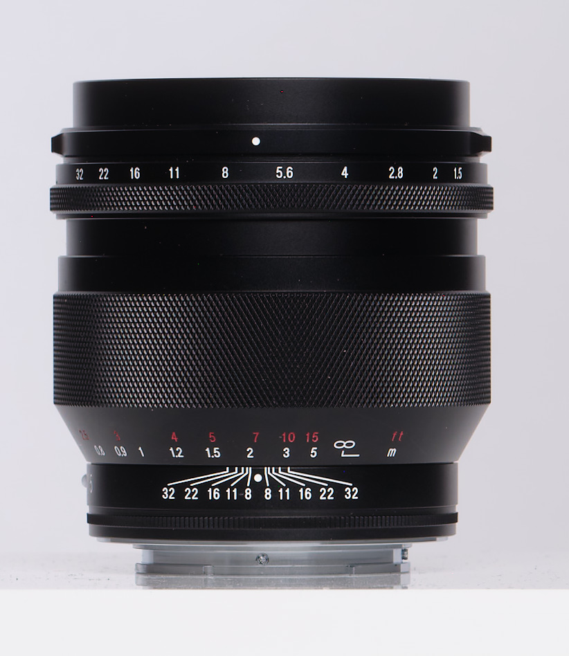 Voigtlander 75mm f/1.5 Nokton (Aspherical) Lens for Sony E-Mount, Black | 62