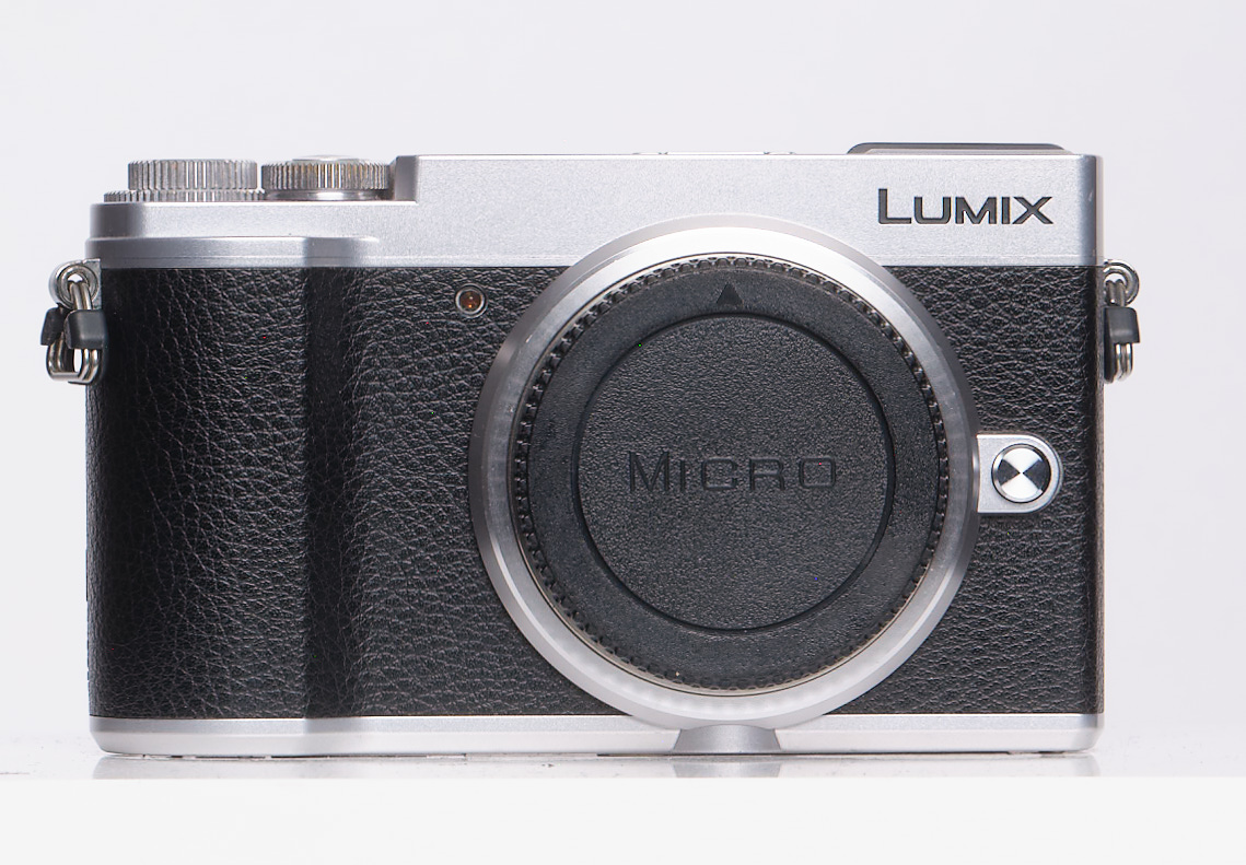 Panasonic Lumix DMC-GX7 MK3 Mirrorless MFT (Micro Four Thirds) Camera Body, Silver | 20.3MP | (Asian Market Version of DC-GX9)
