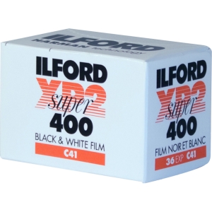 Ilford XP2 Super 400 Black & White Negative Film, 35mm Roll, 36 Exposures, ISO 400, C-41 Process